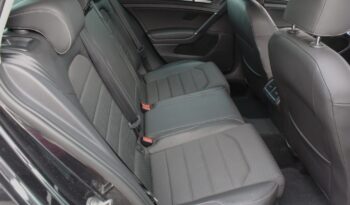 VW Golf Highline 1,6 TDI DSG *R-LINE* full