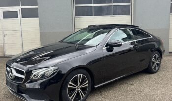 Mercedes-Benz E 200 Coupe Aut. full
