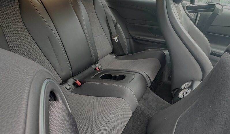 Mercedes-Benz E 200 Coupe Aut. full