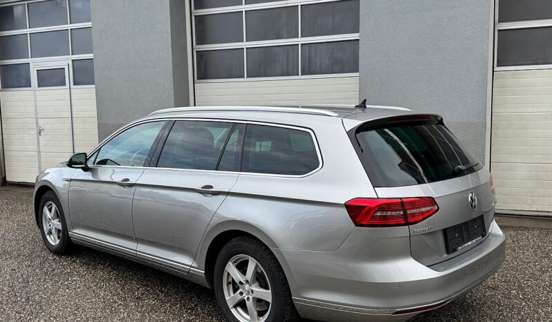 VW Passat Variant Highline TDI 4Motion DSG full
