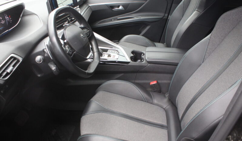 Peugeot 3008 PureTech 130 EAT8 Allure full