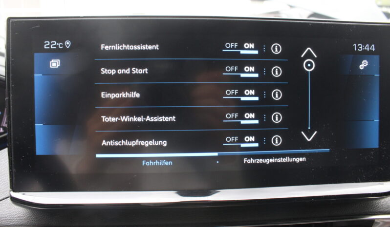 Peugeot 3008 PureTech 130 EAT8 Allure full
