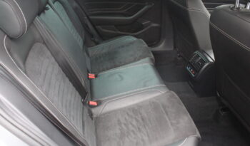 VW Passat Variant Elegance 2,0 TDI DSG *R-LINE* full