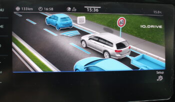 VW Passat Variant Elegance 2,0 TDI DSG *R-LINE* full