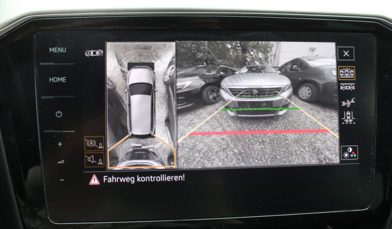 VW Passat Variant Elegance 2,0 TDI DSG *R-LINE* full