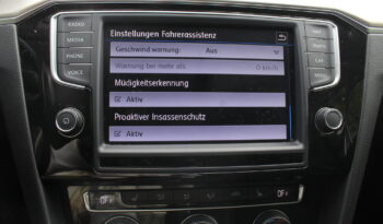 VW Passat Variant Highline TDI 4Motion DSG full
