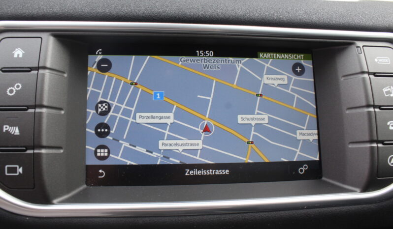 Land Rover Range Rover Evoque 2,0 D180 4WD SE Aut. full