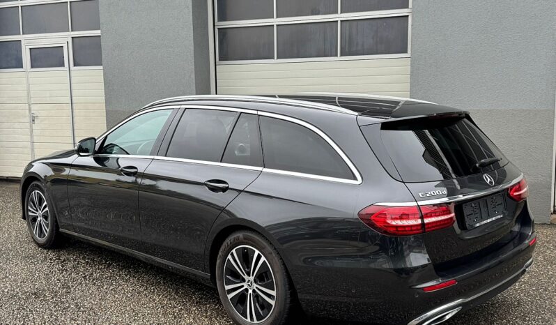 Mercedes-Benz E 200 d T Austria Edition Aut. full