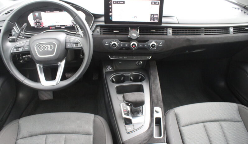 Audi A4 Avant 30 TDI S-tronic full