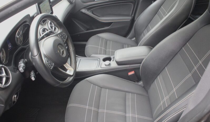 Mercedes-Benz  CLA 180 Aut. *1.Besitz!* full