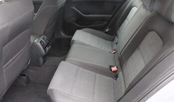VW Passat Variant Business 2,0 SCR TDI DSG full