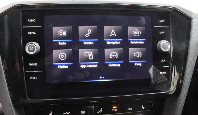 VW Passat Variant Business 2,0 SCR TDI DSG full