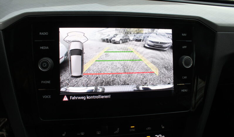 VW Passat Variant Business 2,0 SCR TDI DSG full