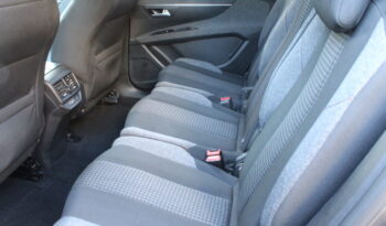 Peugeot 5008 1,2 PureTech 130 Active *7-SITZER* full