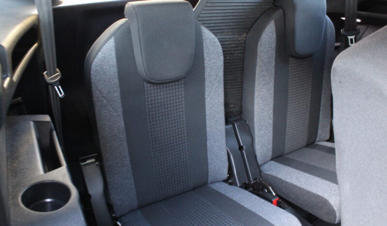 Peugeot 5008 1,2 PureTech 130 Active *7-SITZER* full