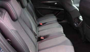 Peugeot 5008 1,2 Allure EAT8 Aut. *7-SITZER* full