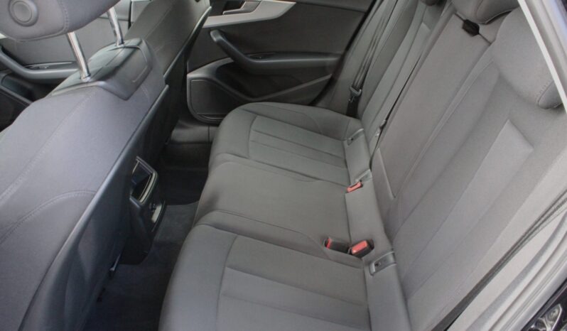 Audi A4 Avant 35 TDI S-tronic full