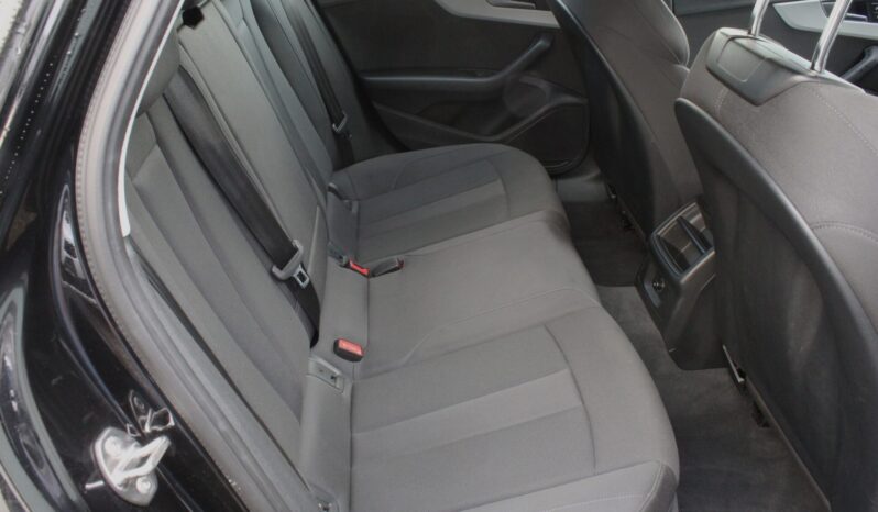 Audi A4 Avant 35 TDI S-tronic full