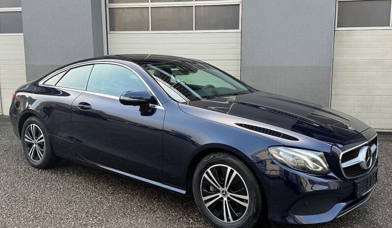 Mercedes-Benz E 200 Coupe Aut. *Topausstattung* full