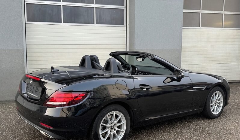 Mercedes-Benz SLC 180 Aut. full