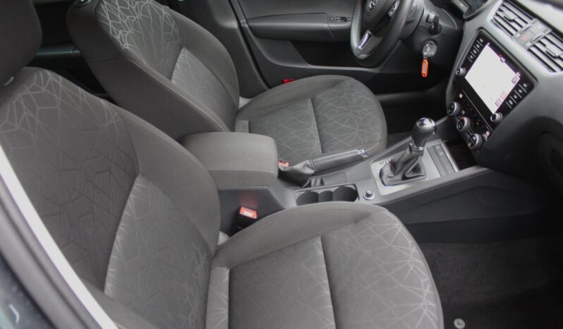 Skoda Octavia Combi 2,0 TDI Style DSG full