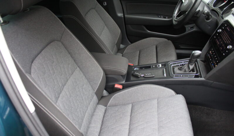 VW Passat Variant Business 2,0 TDI DSG full