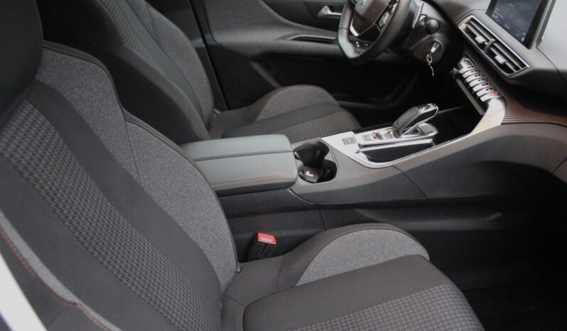 Peugeot 3008 1,2 PureTech 130 Style EAT8 Aut. full