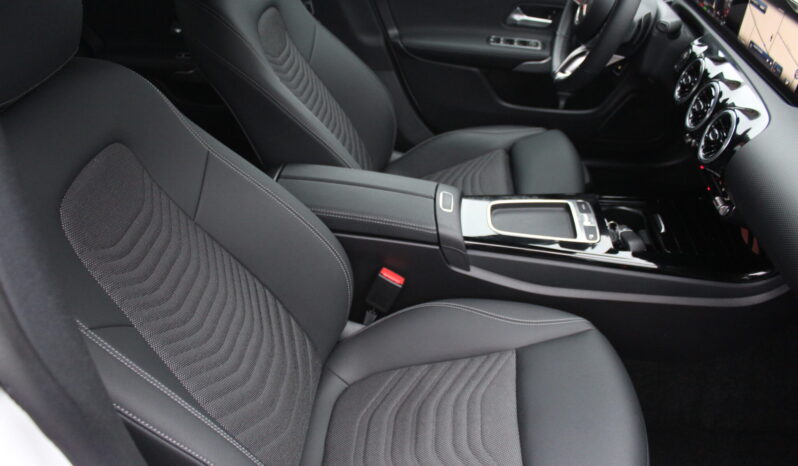 Mercedes-Benz CLA 250e Coupe PHEV Aut. full