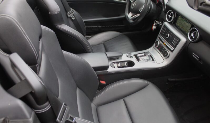 Mercedes-Benz SLC 180 Aut. full