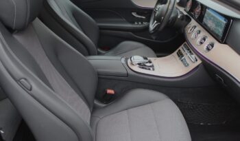 Mercedes-Benz E 200 Coupe Aut. *Topausstattung* full