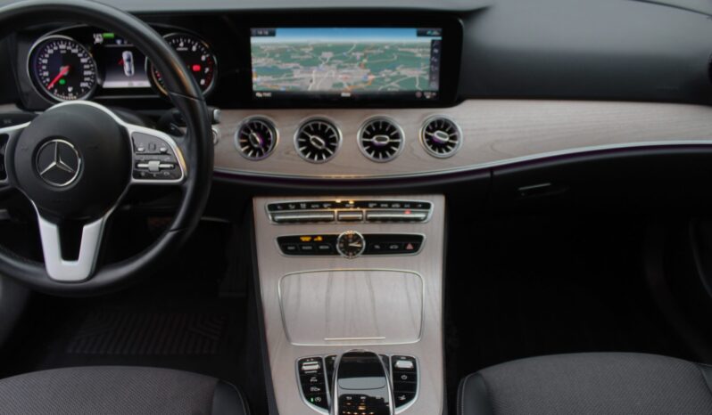 Mercedes-Benz E 200 Coupe Aut. *Topausstattung* full