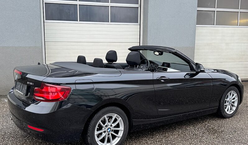 BMW 218i Cabrio full