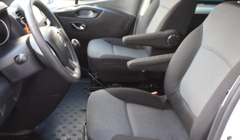 Fiat Talento Panorama 1,6 EcoJet 145 *8-SITZER* full