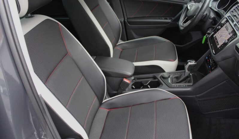 VW Tiguan 2,0 TDI 4Motion R-Line DSG full