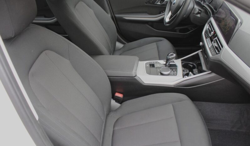 BMW 318d Touring Aut. *Topausstattung* full