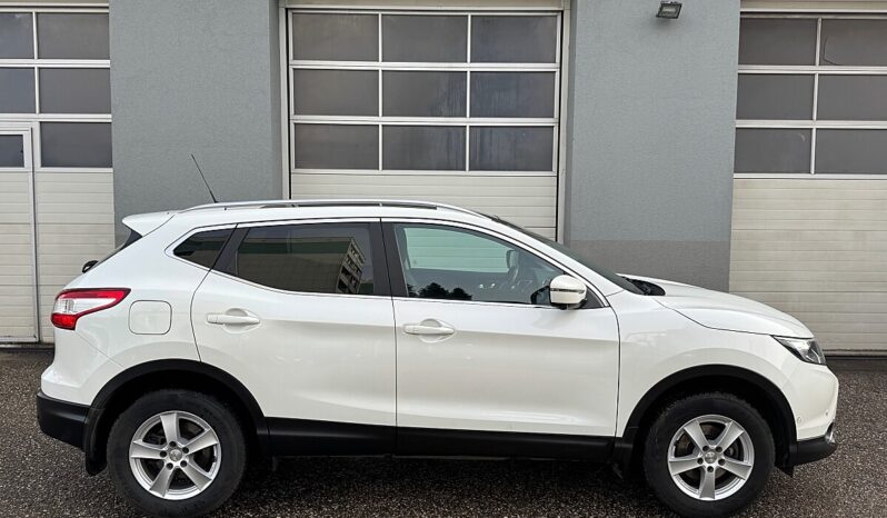 Nissan Qashqai 1,5 dCi Tekna full