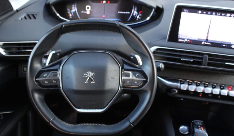Peugeot 5008 1,2 PureTech 130 Allure EAT8 Aut. *7-SITZER* full