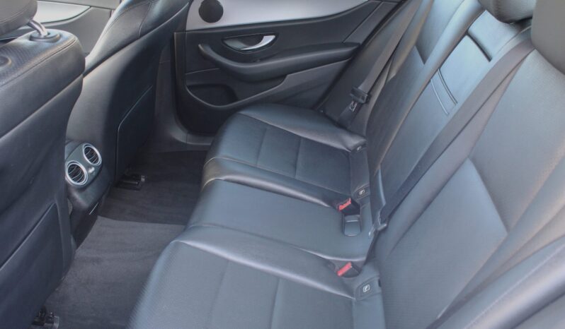 Mercedes-Benz E 200 d Aut. full