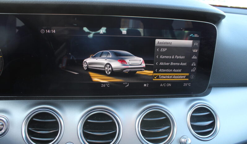 Mercedes-Benz E 200 d Aut. full