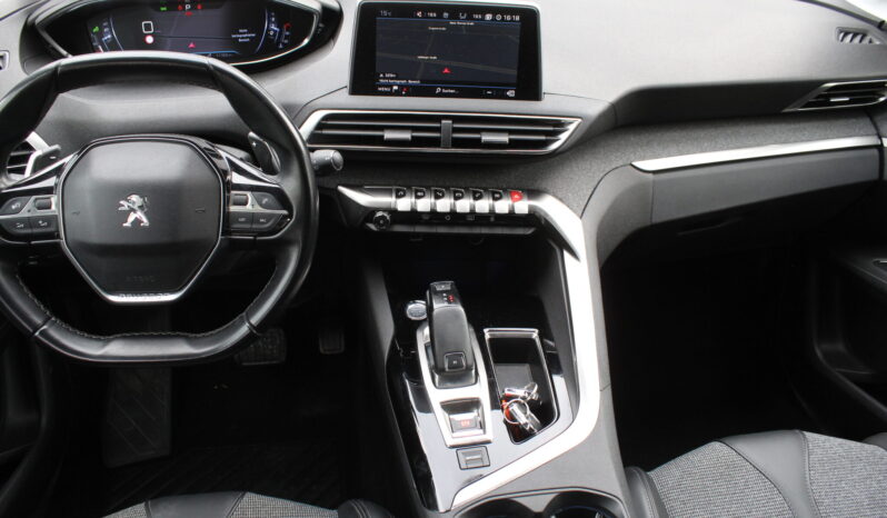 Peugeot 3008 1,2 PureTech 130 S&S EAT8 Allure full