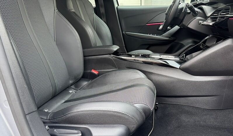 Peugeot 208 GT PureTech 100 S&S EAT8 Aut. full