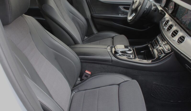 Mercedes-Benz E 220 d T Avantgarde Aut. full