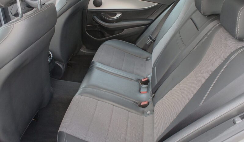 Mercedes-Benz E 220 d T Avantgarde Aut. full