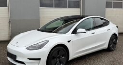 Tesla Model 3 Standard Range RWD Plus
