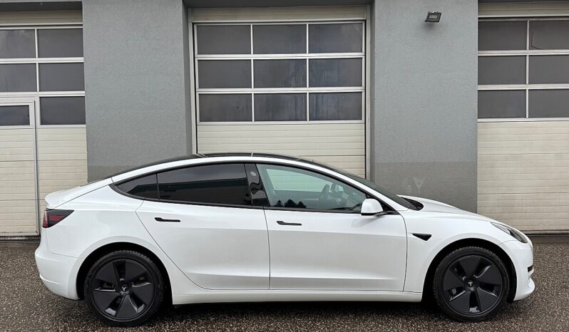 Tesla Model 3 Standard Range RWD Plus full