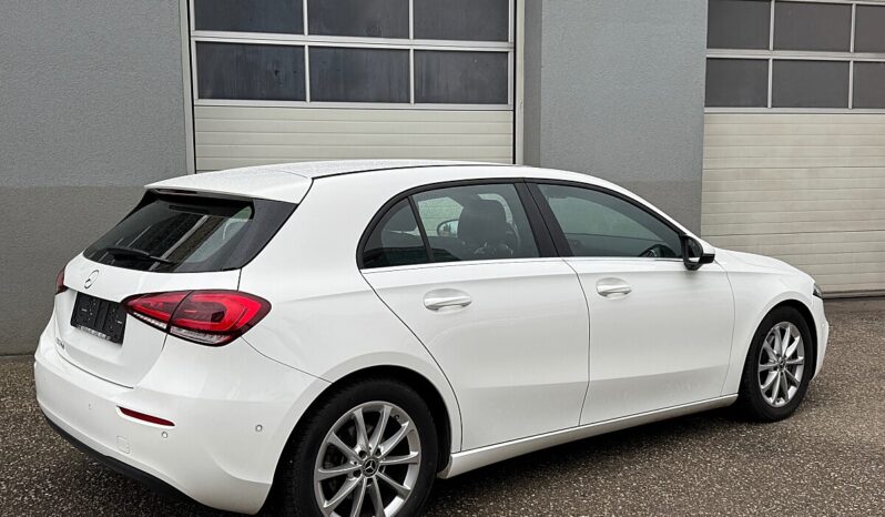 Mercedes-Benz C 180 d Aut. full