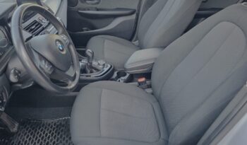 BMW 218d Active Tourer Advantage full