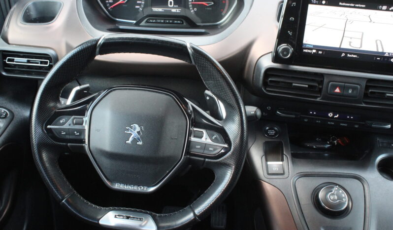 Peugeot Rifter 1,5 BlueHDI 130 GT Line Lang EAT8 Aut. *7-SITZER* full