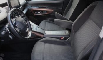 Peugeot Rifter 1,5 BlueHDI 130 GT Line Lang EAT8 Aut. *7-SITZER* full