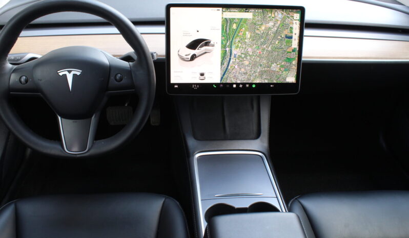 Tesla Model 3 Standard Range RWD Plus full